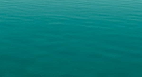 DYE QUARTS - AQUA BLUE